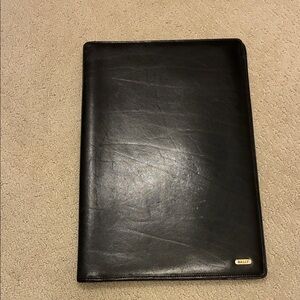 Bally Elegant Black Leather Portfolio👝
